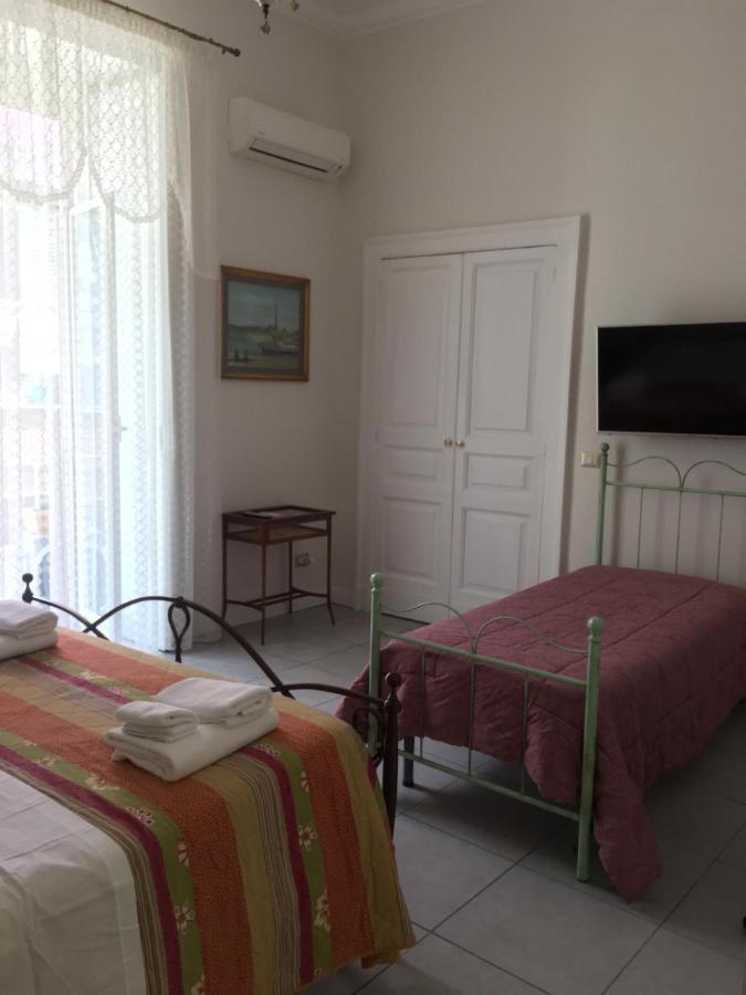 Ciro A Maschio Angioino Bed and Breakfast Νάπολη Εξωτερικό φωτογραφία