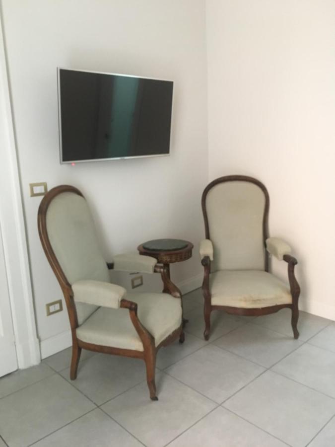 Ciro A Maschio Angioino Bed and Breakfast Νάπολη Εξωτερικό φωτογραφία
